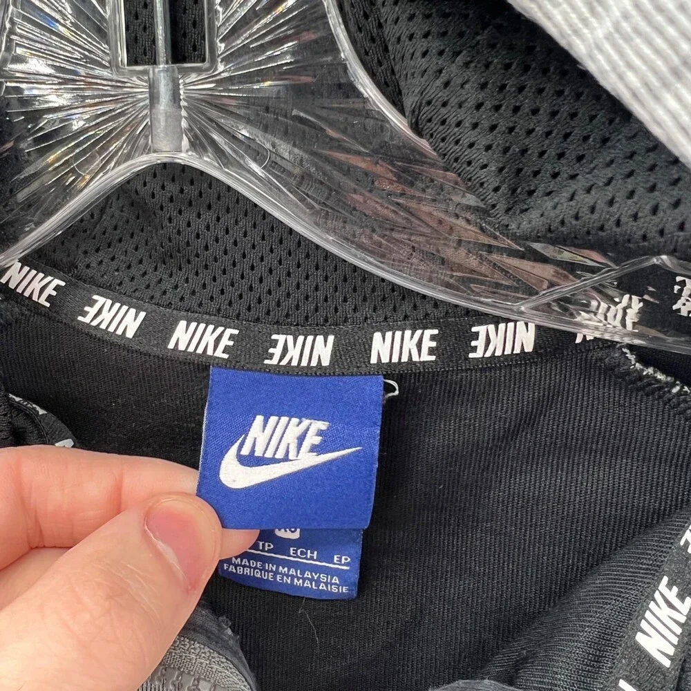 Nike Hoodie Boys XS Gray Full Zip Zip Long Sleeve‎ Jacket Logo Youth Extra Small